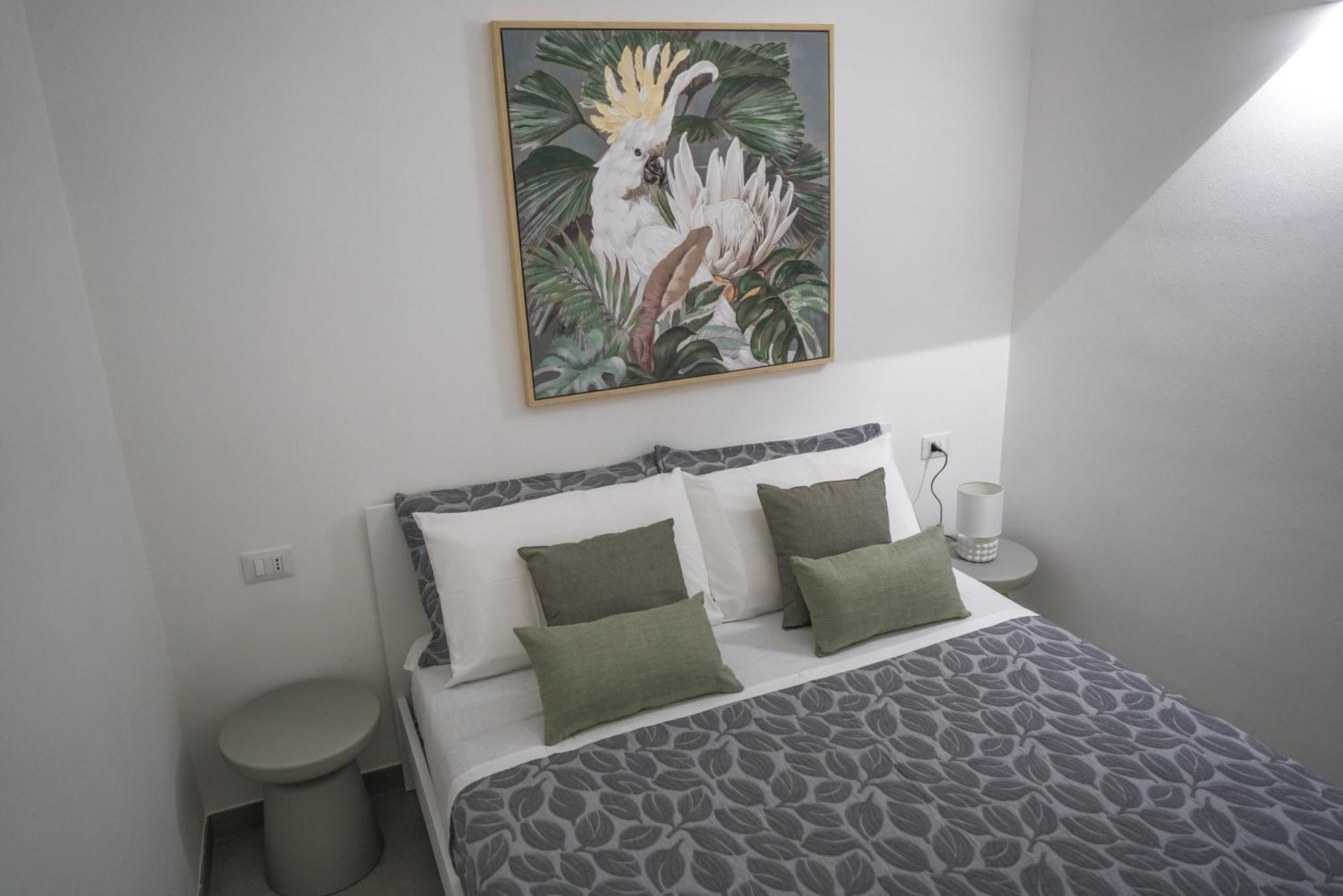 Casa Azzurra Rooms E Apartment Terrasini Bagian luar foto