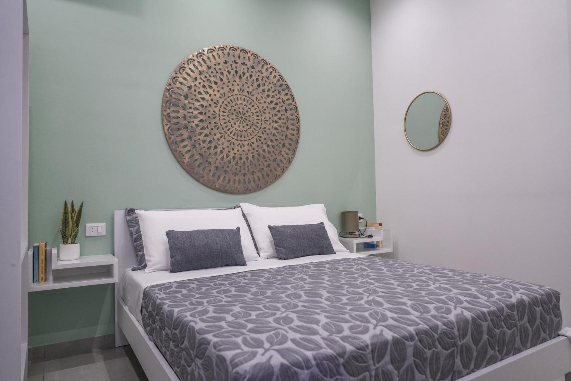 Casa Azzurra Rooms E Apartment Terrasini Bagian luar foto
